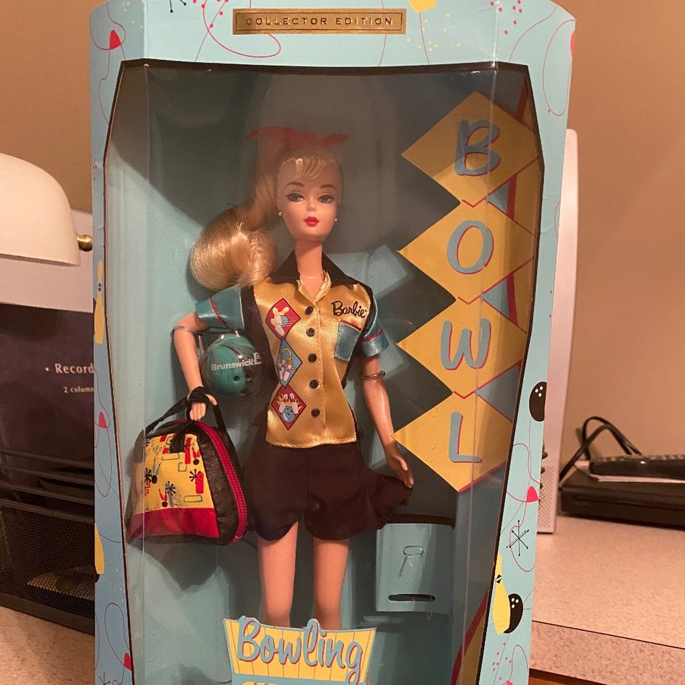 Bowling Barbie